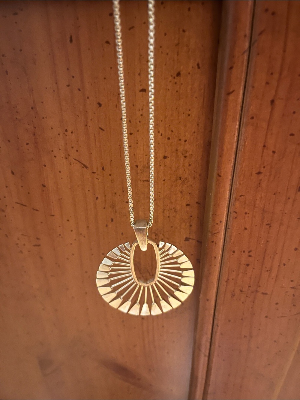 Kendra Scott Gold Radiant Sunburst Pendant Necklace